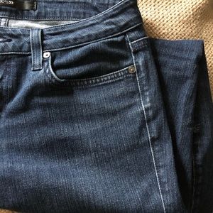 Joe’s Jeans Chelsea Fit Size 27